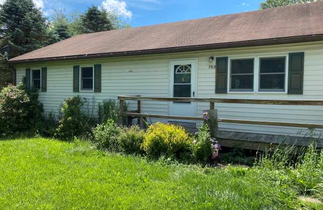 702 Pensinger Blvd photos photos