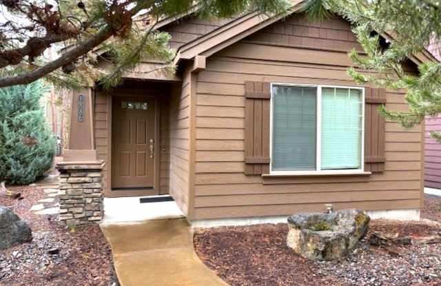 Crescent Creek Community | 16586 Daisy Place photos photos