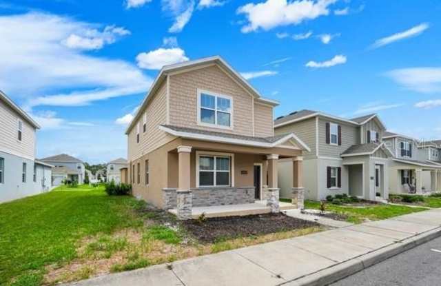 6452 SPRUCEPINE Lane Gallery 3