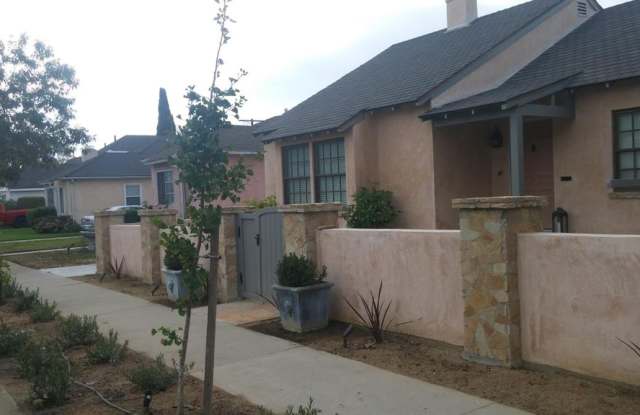 8942 Helms Pl Gallery 2