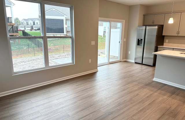 5012 Pebble Court Gallery 3