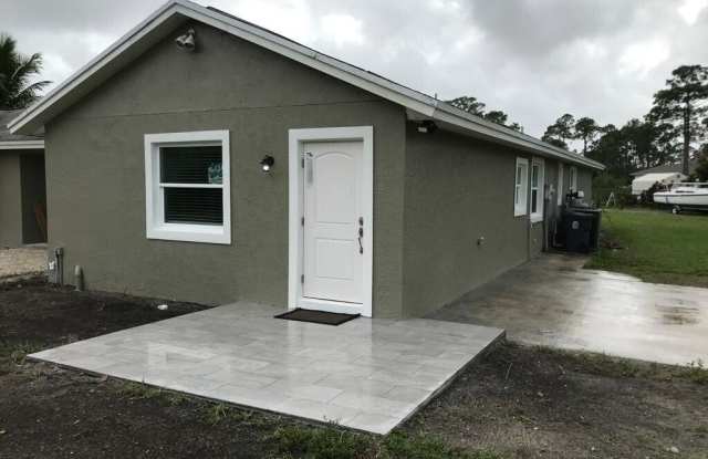 17024 N 89th Pl N unit: Apt A photos photos 17024 N 89th Pl N unit: Apt A photos photos