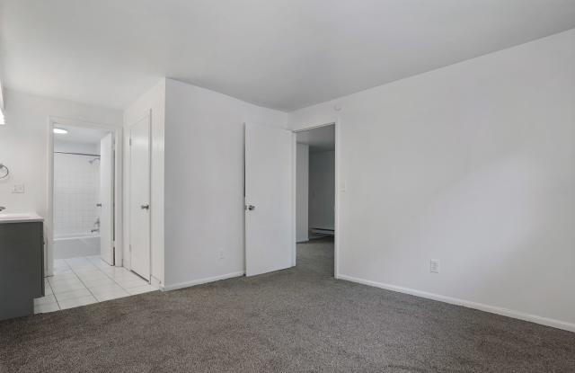 Rockway Commons Gallery 4