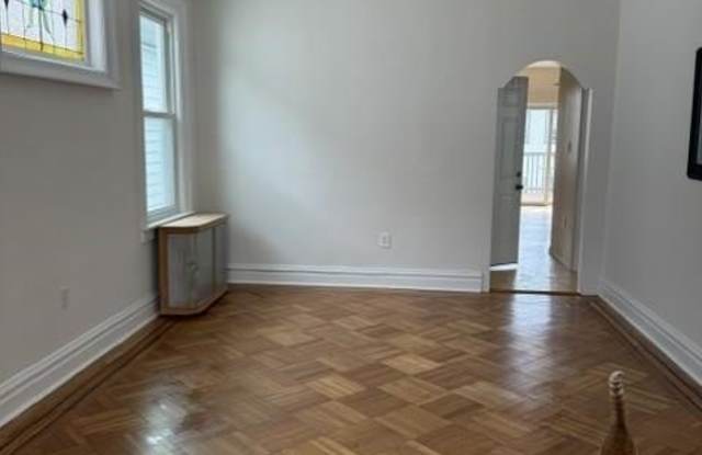 30 NEWARK BAY CT Gallery 3