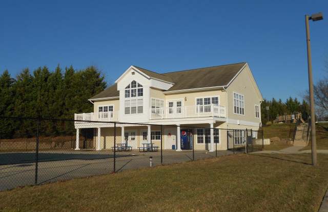 1604 MARTHA COURT Gallery 4