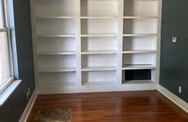 Beautiful 3 Bedroom 1 Condo in Midcity ready to Move-in Gallery 4