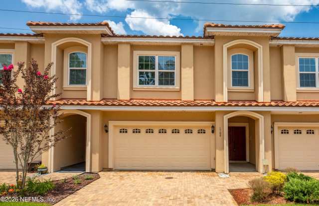 1708 SANCTUARY Way photos photos