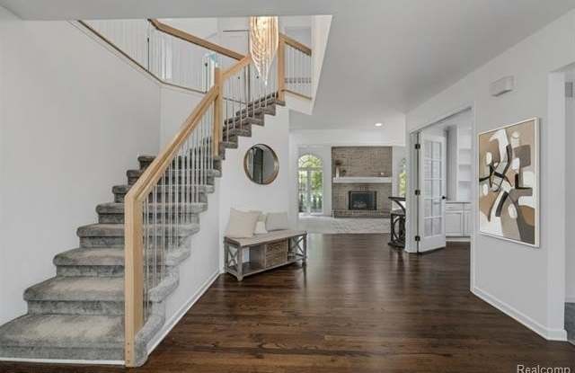 37071 Aspen Drive Gallery 3