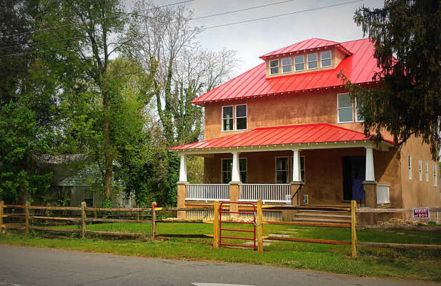 203 Robertson Avenue photos photos