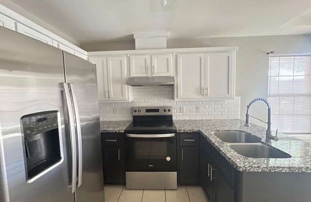 2207 West Candlelight Lane - 1 Gallery 3