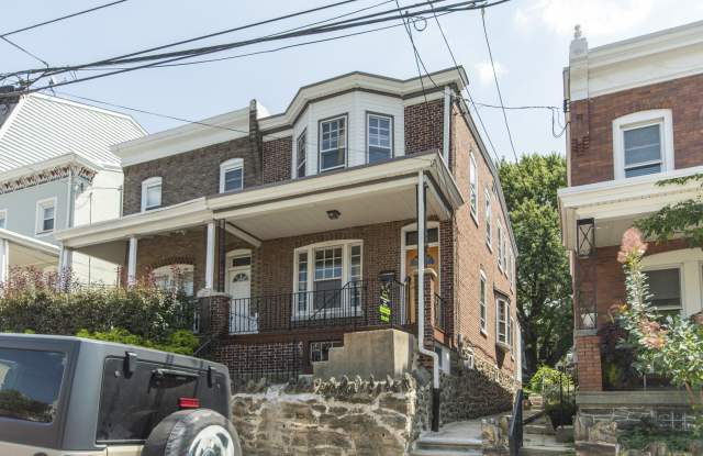 277 Hermitage Street Gallery 3