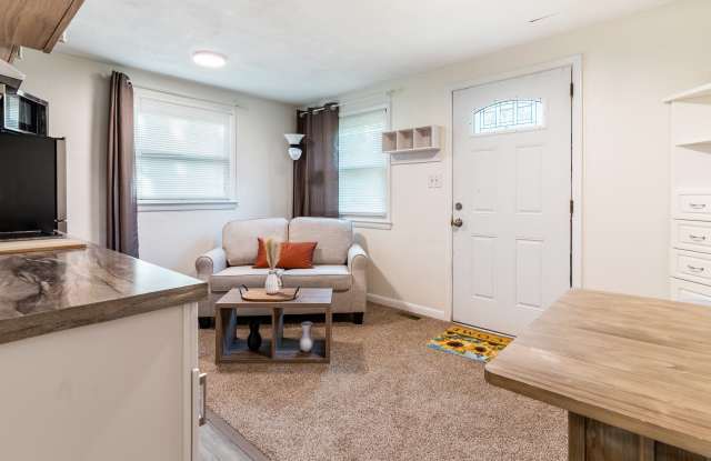 3125 1st Ave. Pl Sw Gallery 2