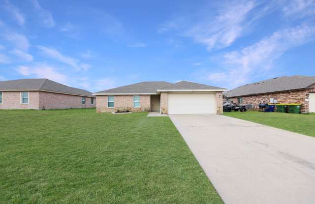 810 Leah Dr photos photos