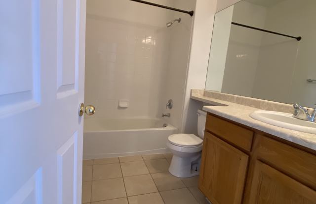 9845 Eagle Creek Cir Gallery 4