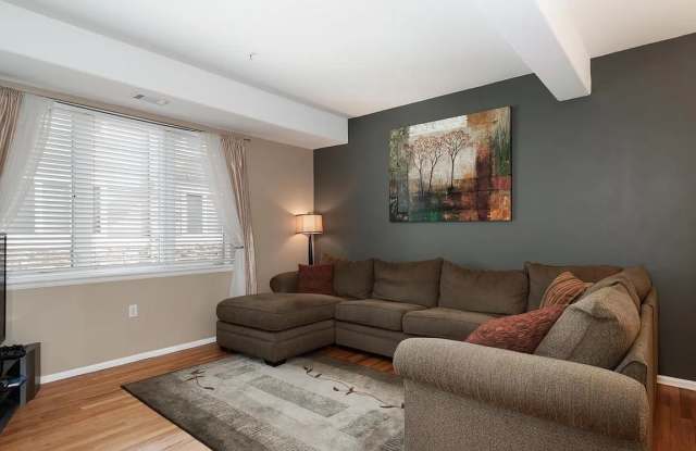 2769 West Riverwalk Circle Gallery 2