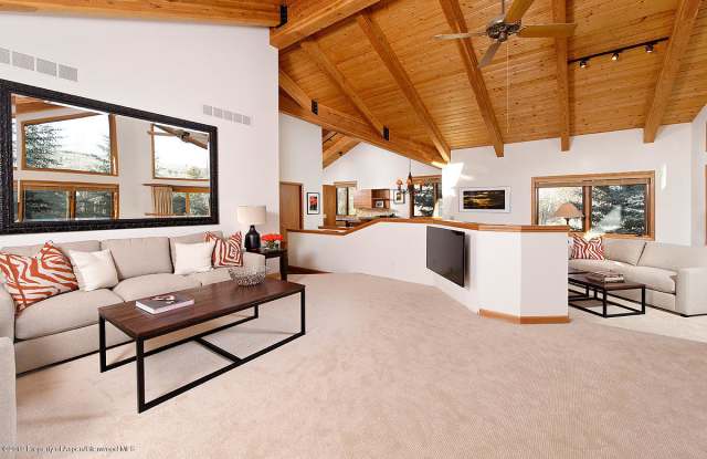 64 Beaver Court Gallery 3