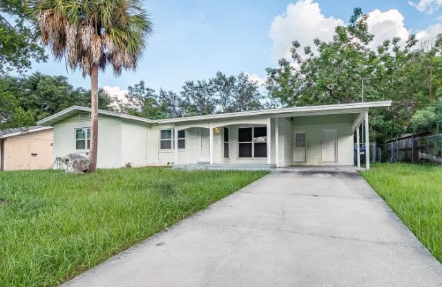 5824 Harrington Dr - 5824 Harrington Drive, Pine Hills, FL 32808