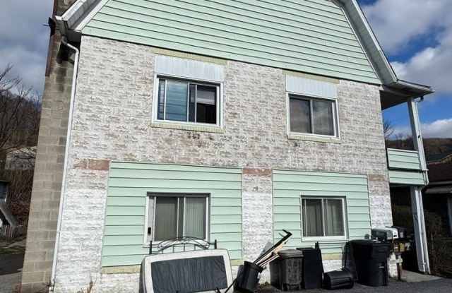 530 Naylor Rd photos photos
