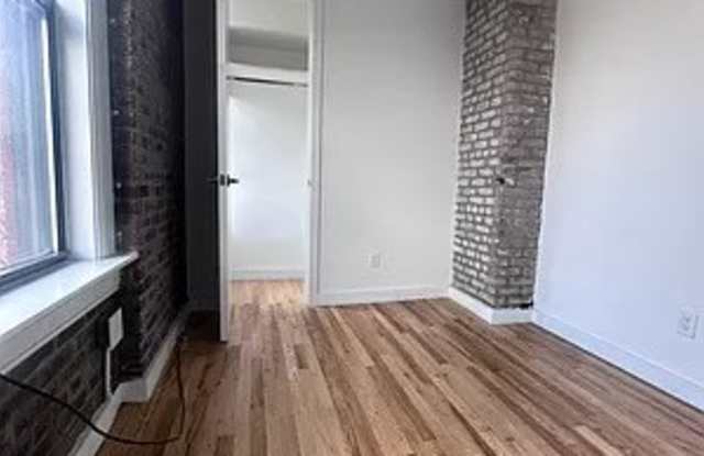 80 Clinton St Gallery 3