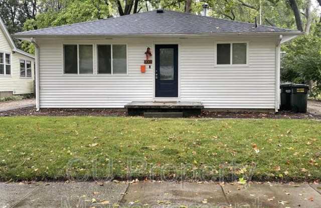 1009 South Cottage Grove Avenue - 1009 South Cottage Grove Avenue, Urbana, IL 61801