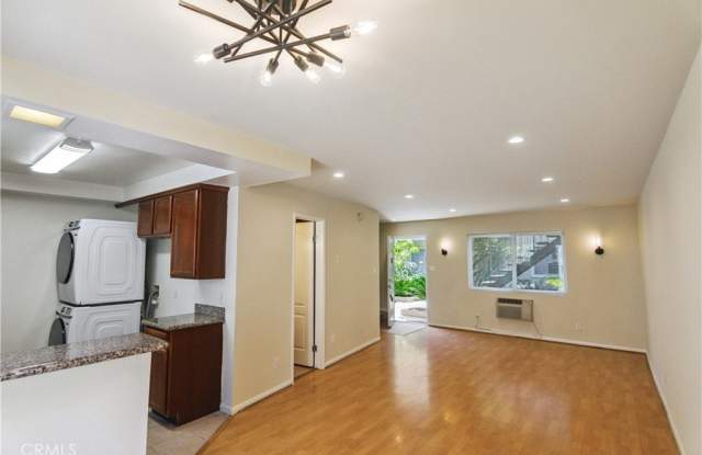 1620 N San Fernando Boulevard - 1620 North San Fernando Boulevard, Burbank, CA 91504 1620 N San Fernando Boulevard - 1620 North San Fernando Boulevard, Burbank, CA 91504