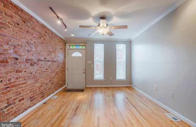 649 E CLEMENT STREET Gallery 4