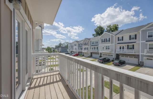 1035 Diamond Dove Lane Gallery 2