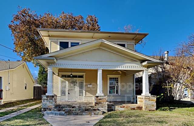 5635 Victor St - 5635 Victor Street, Dallas, TX 75214