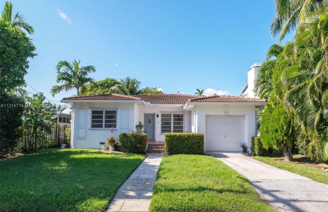 9116 Abbott Ave - 9116 Abbott Avenue, Surfside, FL 33154