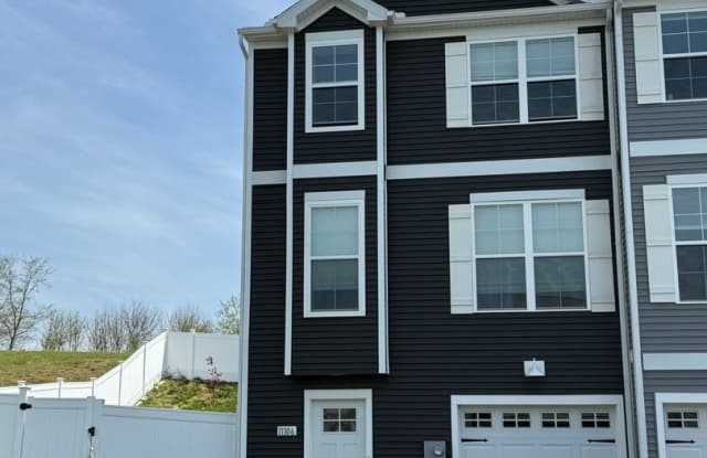 11106 Gopher Drive, Waynesboro, PA 17268 photos photos