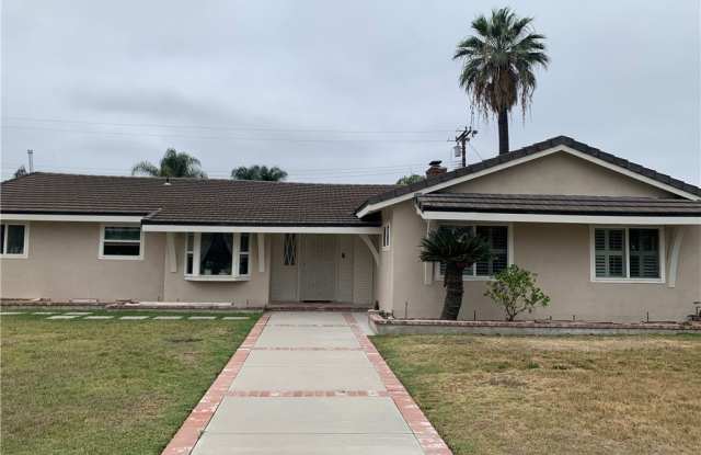 809 S Cajon Avenue photos photos