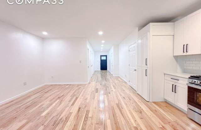 955 Pacific Street Gallery 3