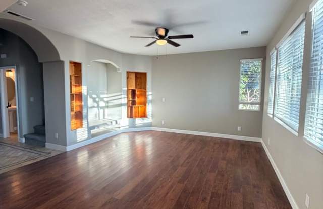 AVAILABLE NOW! Northwest Reno Gem on a Cul-de-Sac, Backs to McQueen Football Field! Gallery 1