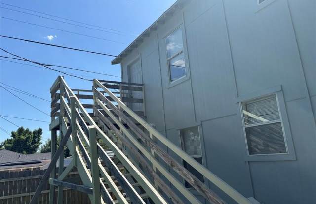 1840 NW 12th Street photos photos