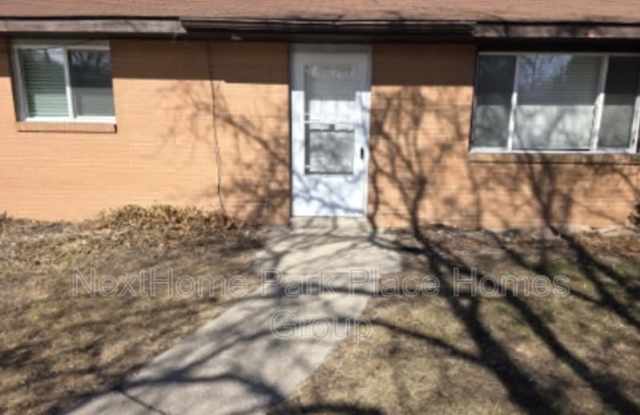 3904 Bay City Road - A photos photos