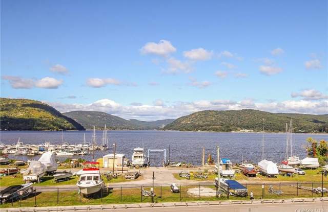 213 Waterside Close photos photos