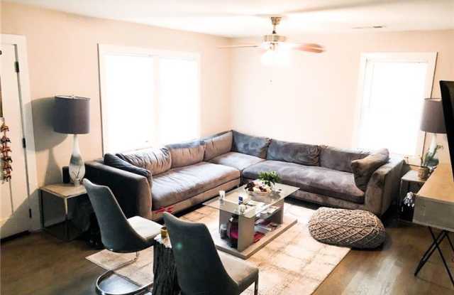 1280 Kenilworth Drive Gallery 3