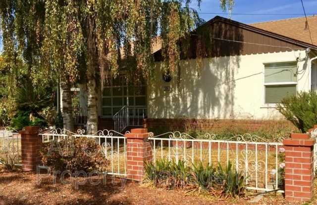 726 Cherry Way - 726 Cherry Way, Cherryland, CA 94541