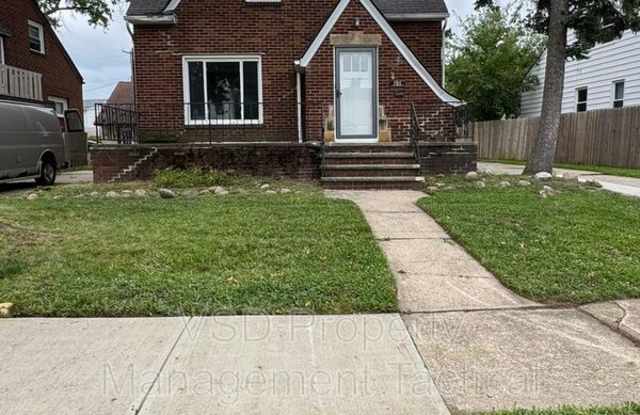 785 E 236 St Gallery 1