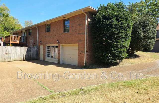 1805 Haden Court Gallery 2
