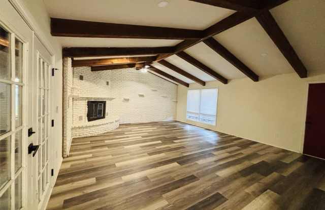 Quirky Mid-Century 3BR with High Beam Ceilings + Fenced Yard – $1,550 photos photos