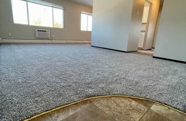 Woodbridge Terrace Apartments Gallery 1
