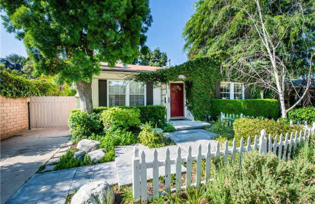 22117 De La Osa Street - 22117 De La Osa Street, Los Angeles, CA 91364