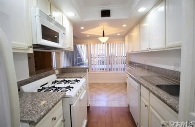 6 7th Place - 6 South 7th Place, Long Beach, CA 90802