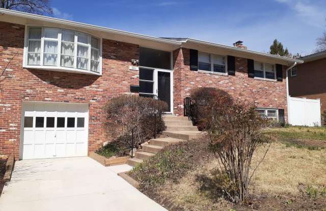 6411 HOLLINS DRIVE - 6411 Hollins Drive, Bethesda, MD 20817