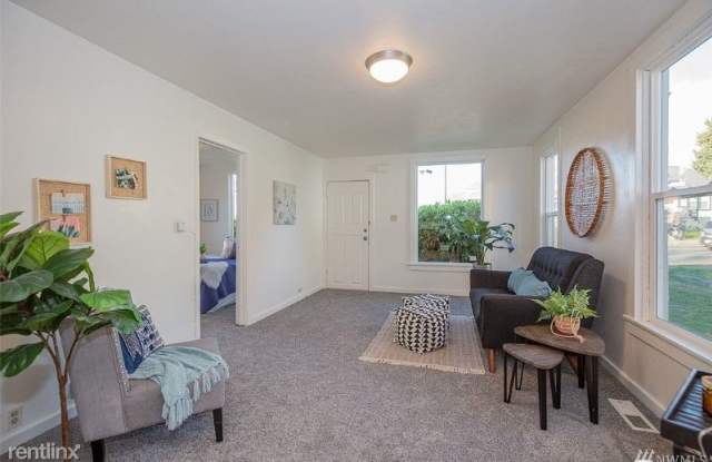 1717 Burwell st - 1717 Burwell Street, Bremerton, WA 98337