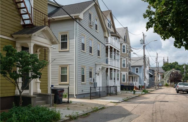 16 Spencer Street - 16 Spencer Street, Providence, RI 02909