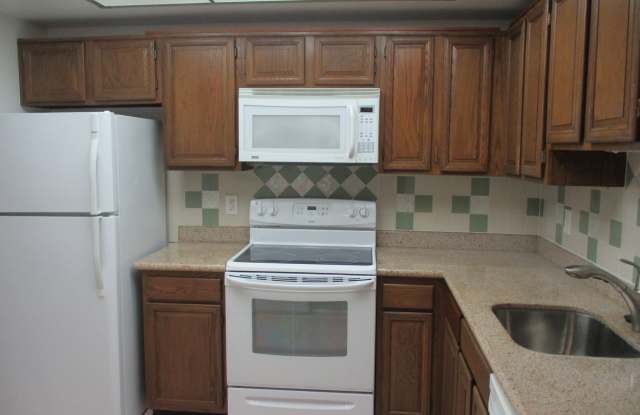 10026 Stedwick Rd Apt 204 Gallery 2
