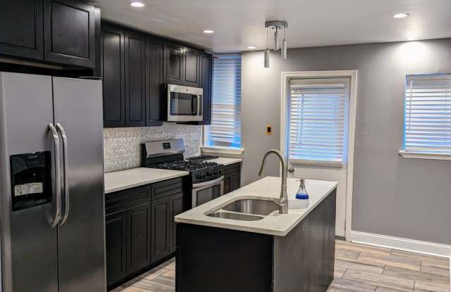 Cozy West Philly Home 4br/2.5ba w/ Hardwood Floors, Stainless Steel Appliances, Washer  Dryer photos photos