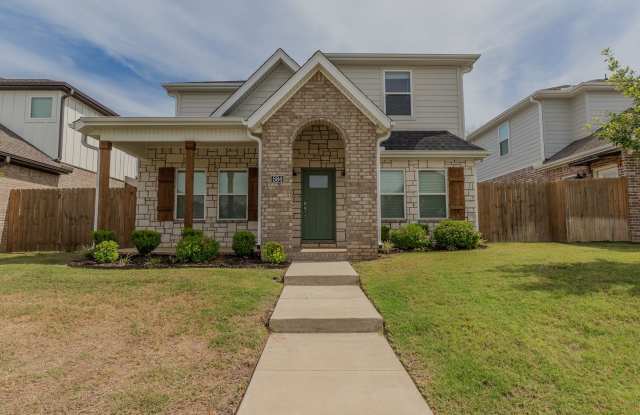 4 bedroom 3.5 bath home! Gallery 1